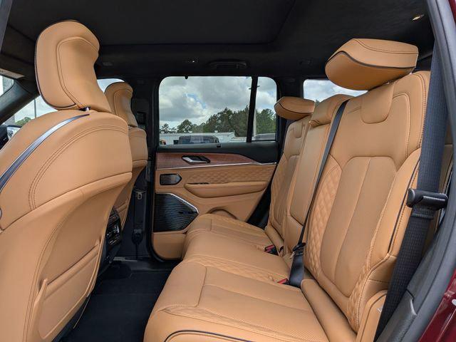 2026 Jeep Grand Cherokee Summit 4x4