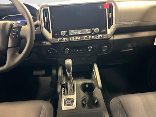 2026 Nissan Frontier Crew Cab Long Bed SV 4x4