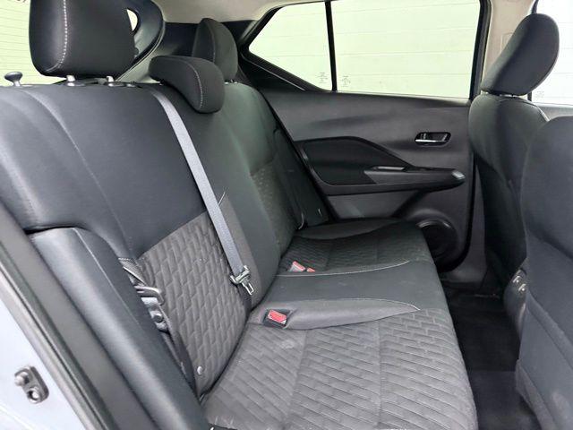 2023 Nissan Kicks SV Xtronic CVT