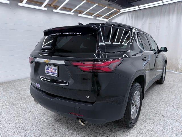 2023 Chevrolet Traverse AWD LT Cloth