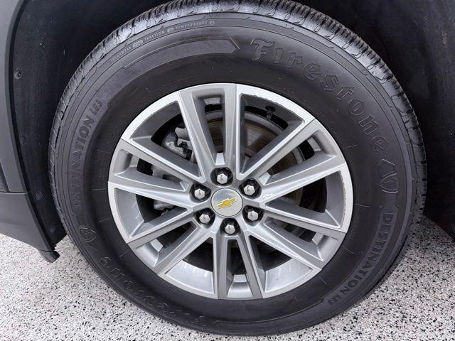 2023 Chevrolet Traverse AWD LT Cloth