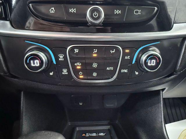 2023 Chevrolet Traverse AWD LT Cloth