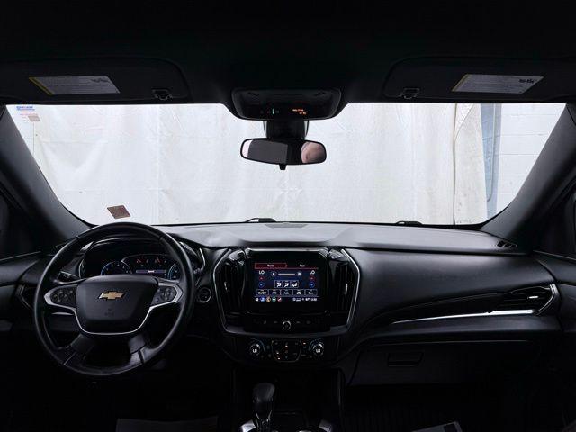 2023 Chevrolet Traverse AWD LT Cloth