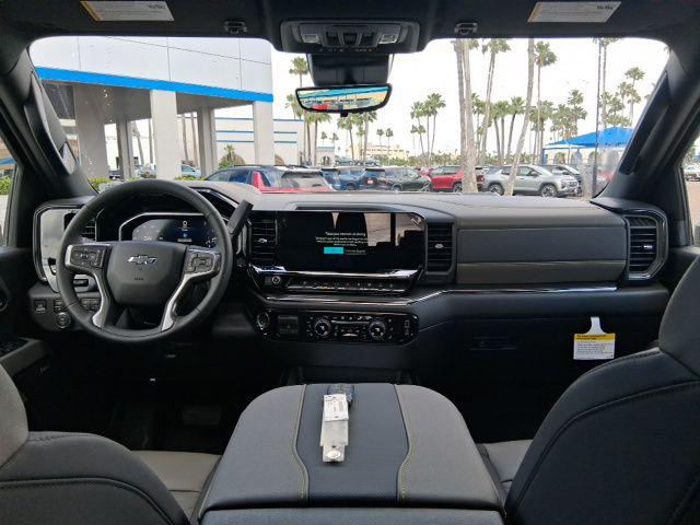 2026 Chevrolet Silverado 2500HD Crew Cab, Standard Bed, XR2, 4WD