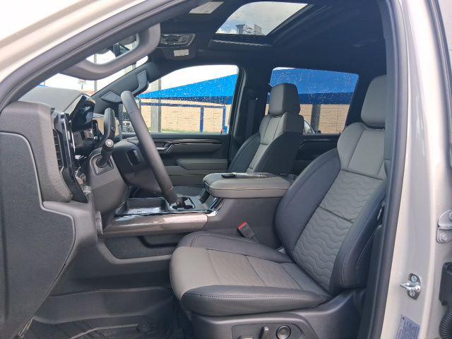 2026 Chevrolet Silverado 2500HD Crew Cab, Standard Bed, XR2, 4WD