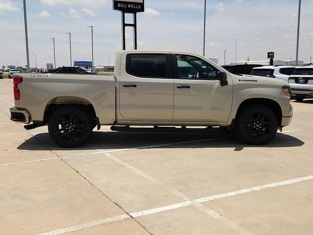 2026 Chevrolet Silverado 1500 4WD Crew Cab Short Bed Custom