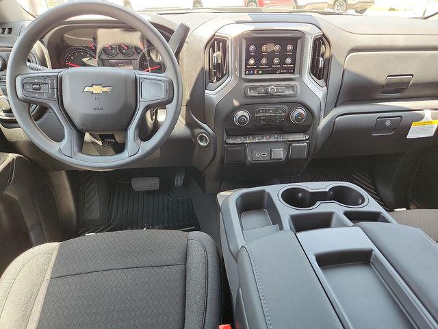 2026 Chevrolet Silverado 1500 4WD Crew Cab Short Bed Custom