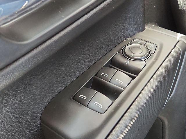 2026 Chevrolet Silverado 1500 4WD Crew Cab Short Bed Custom