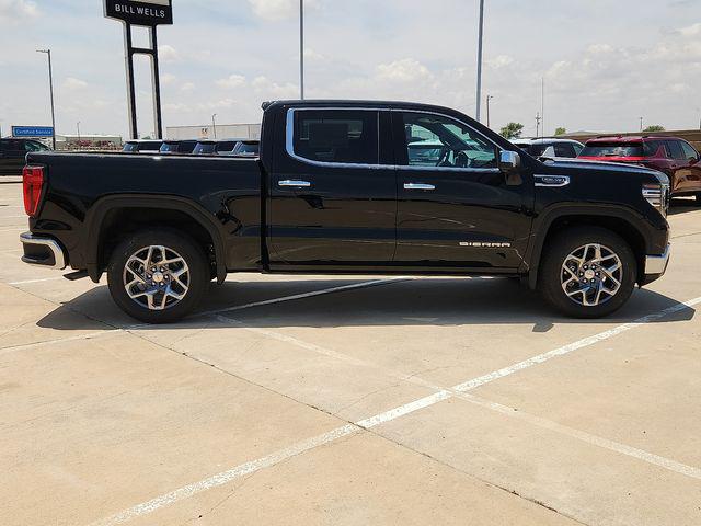 2026 GMC Sierra 1500 Crew Cab, Short Bed, SLT, RWD