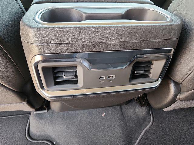 2026 GMC Sierra 1500 Crew Cab, Short Bed, SLT, RWD