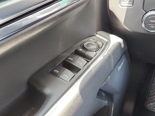 2026 GMC Sierra 1500 Crew Cab, Short Bed, SLT, RWD