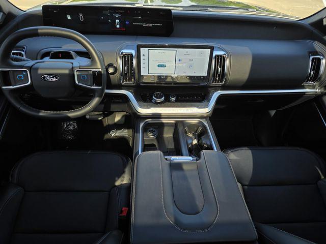 2026 Ford Expedition Max Platinum MAX