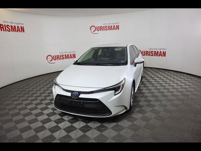2024 Toyota Corolla LE Hybrid CVT's photo