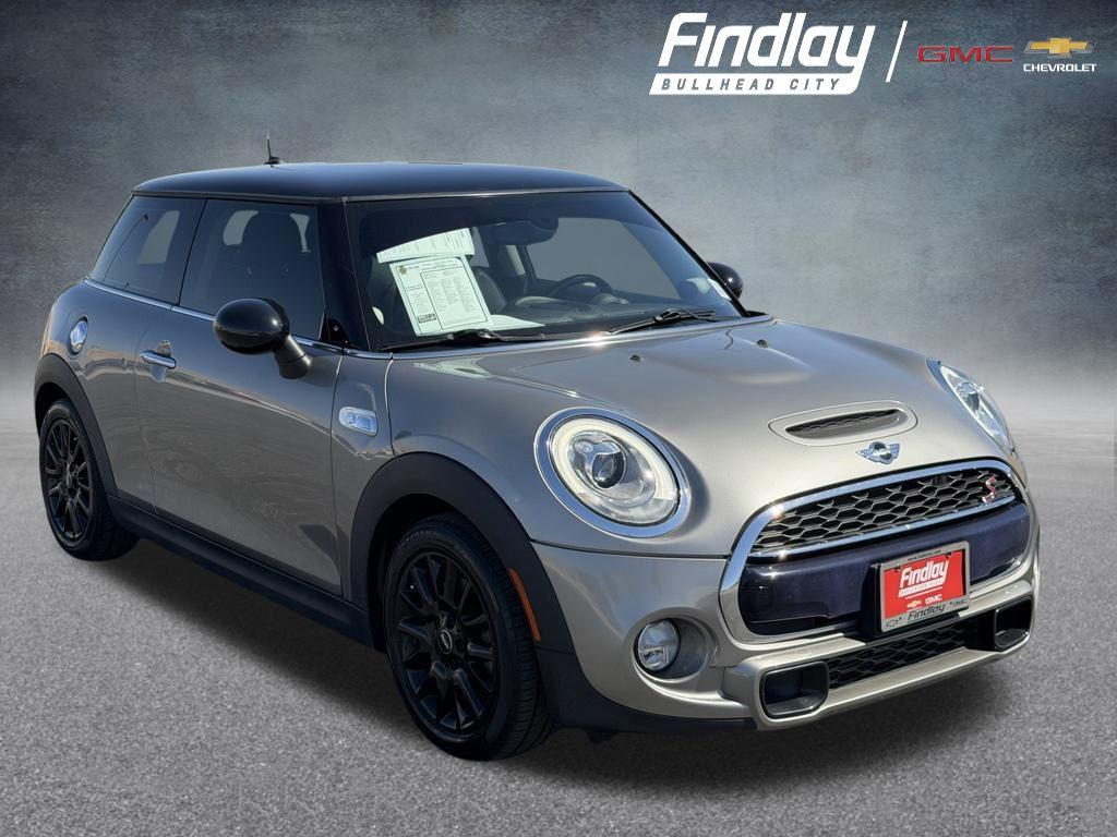2018 MINI Cooper S's photo