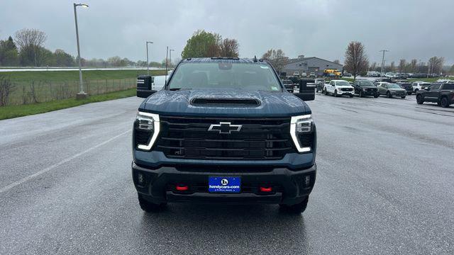 2026 Chevrolet Silverado 2500HD Crew Cab, Standard Bed, LT, 4WD