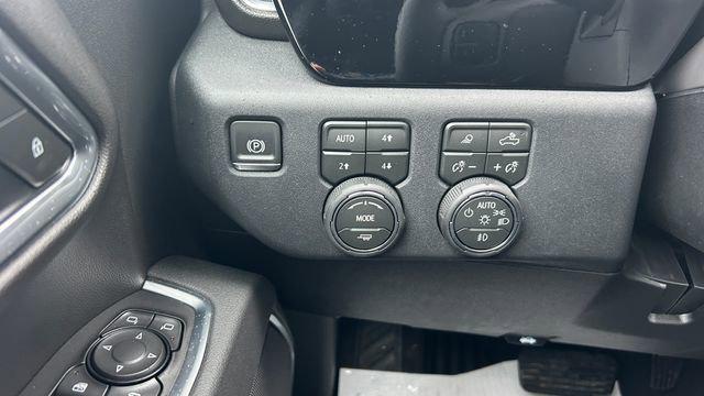 2026 Chevrolet Silverado 2500HD Crew Cab, Standard Bed, LT, 4WD