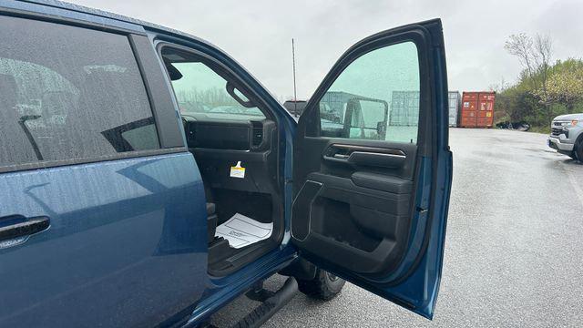 2026 Chevrolet Silverado 2500HD Crew Cab, Standard Bed, LT, 4WD