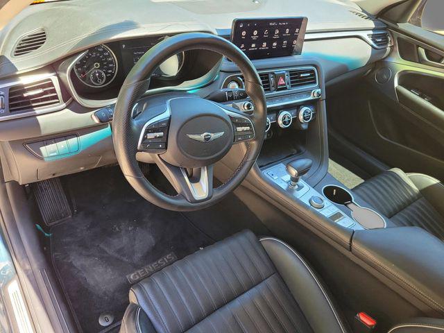 2022 Genesis G70 2.0T RWD