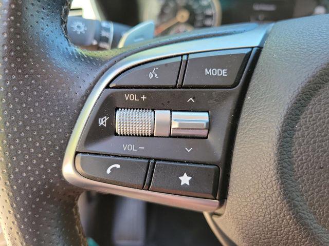 2022 Genesis G70 2.0T RWD