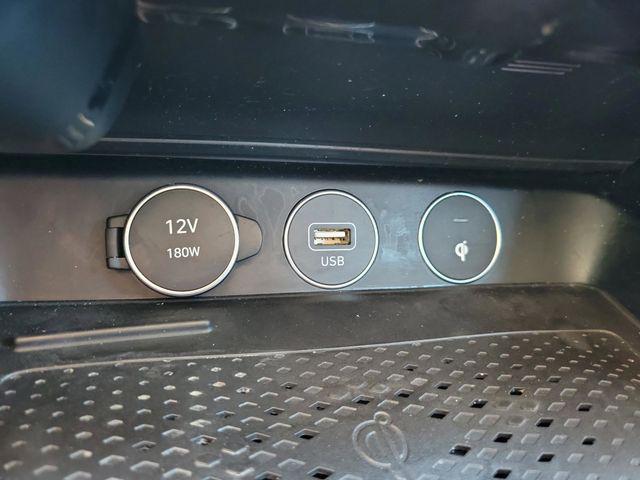 2022 Genesis G70 2.0T RWD