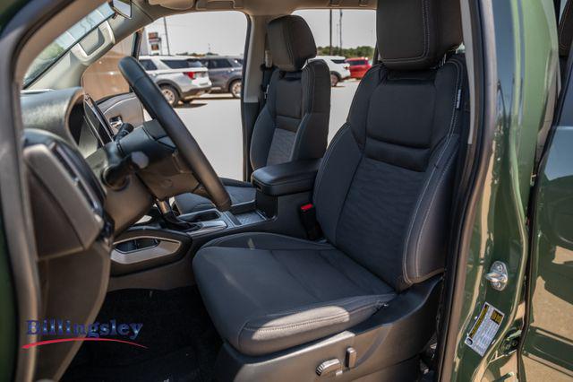 2024 Nissan Frontier Crew Cab SV 4x2