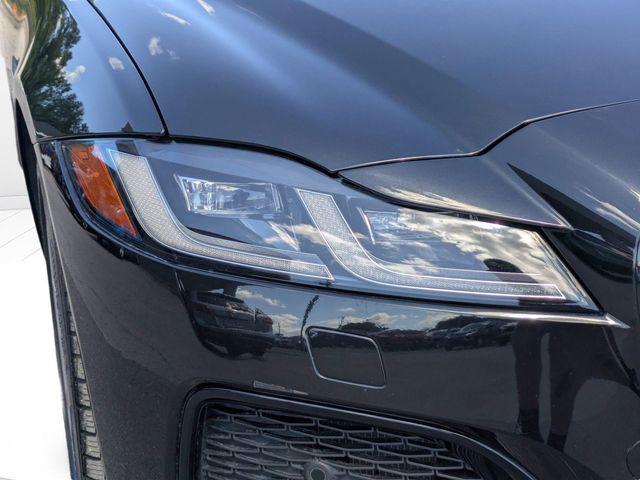 2022 Jaguar XF R-Dynamic SE P300 AWD Automatic