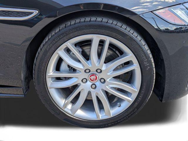 2022 Jaguar XF R-Dynamic SE P300 AWD Automatic
