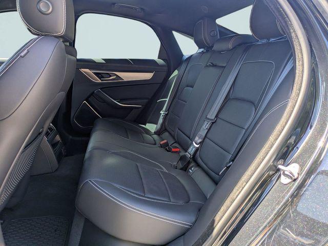 2022 Jaguar XF R-Dynamic SE P300 AWD Automatic
