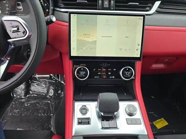 2026 Jaguar F-PACE SVR P550 AWD Automatic