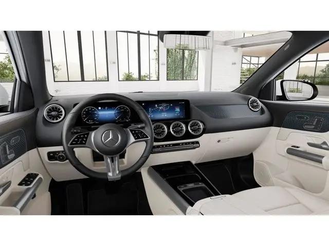 2026 Mercedes-Benz GLA-CLASS 4MATIC
