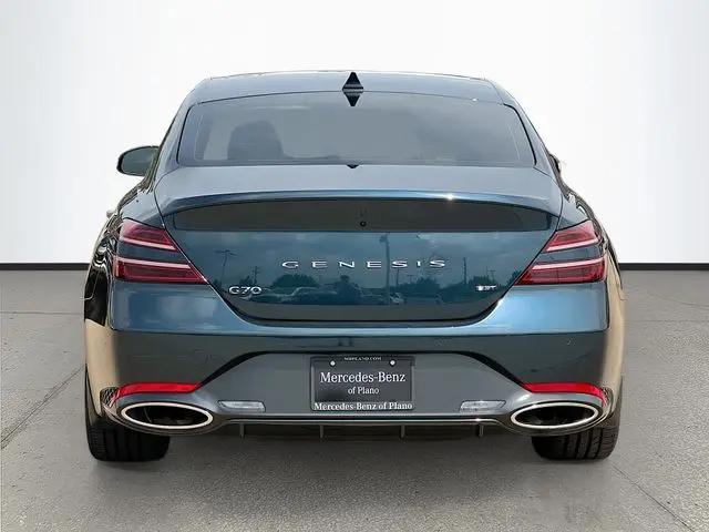 2022 Genesis G70 3.3T RWD