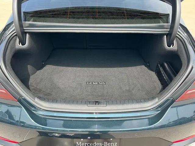 2022 Genesis G70 3.3T RWD