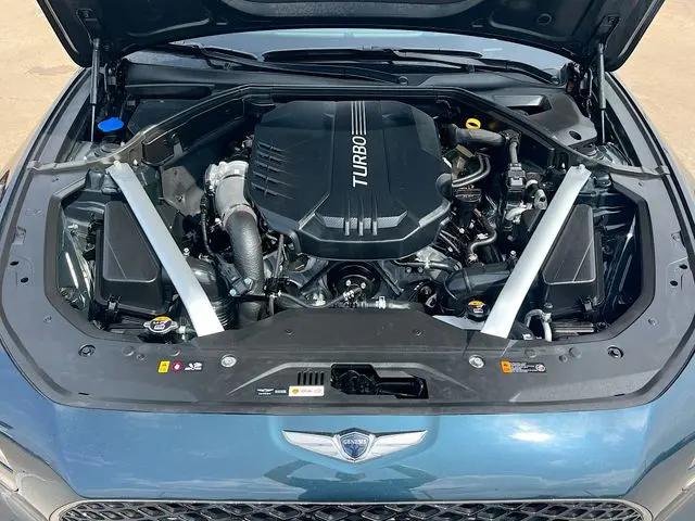 2022 Genesis G70 3.3T RWD