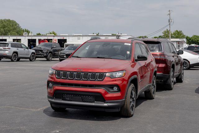 2026 Jeep Compass Latitude Altitude