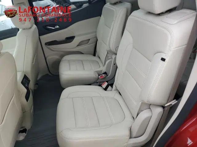 2023 GMC Acadia AWD Denali