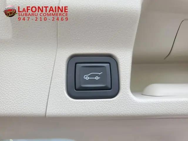 2023 GMC Acadia AWD Denali