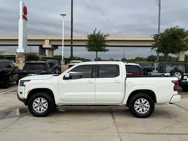 2022 Nissan Frontier Crew Cab SV 4x4