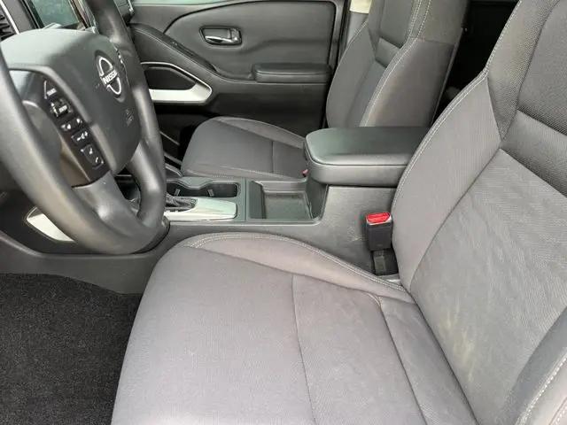 2022 Nissan Frontier Crew Cab SV 4x4