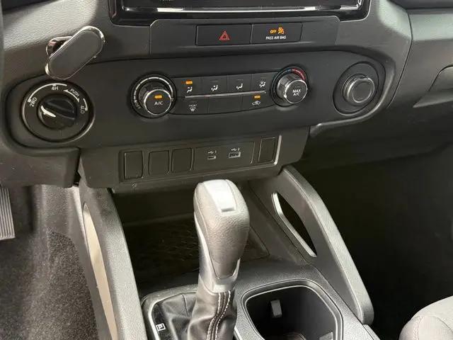 2022 Nissan Frontier Crew Cab SV 4x4