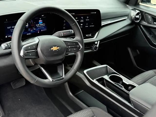 2025 Chevrolet Equinox AWD LT