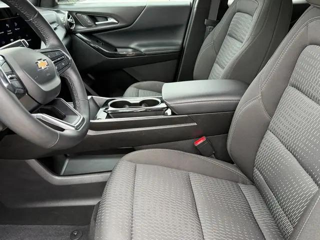 2025 Chevrolet Equinox AWD LT