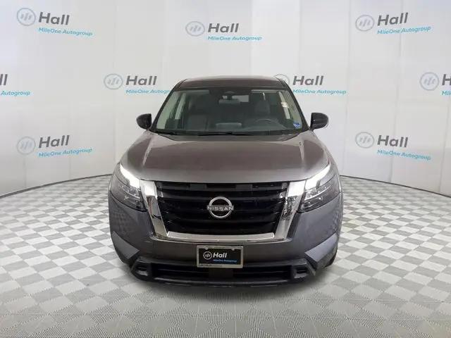 2025 Nissan Pathfinder S 4WD
