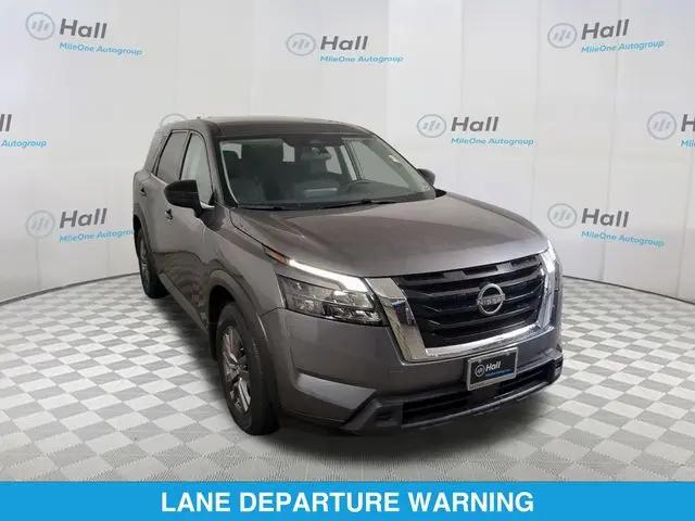 2025 Nissan Pathfinder S 4WD
