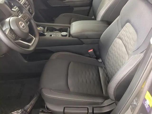 2025 Nissan Pathfinder S 4WD