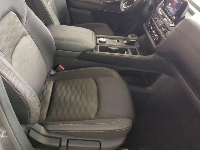 2025 Nissan Pathfinder S 4WD