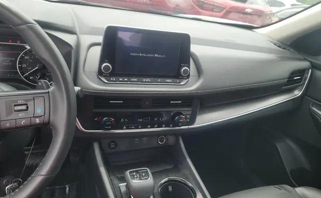 2024 Nissan Rogue SV FWD