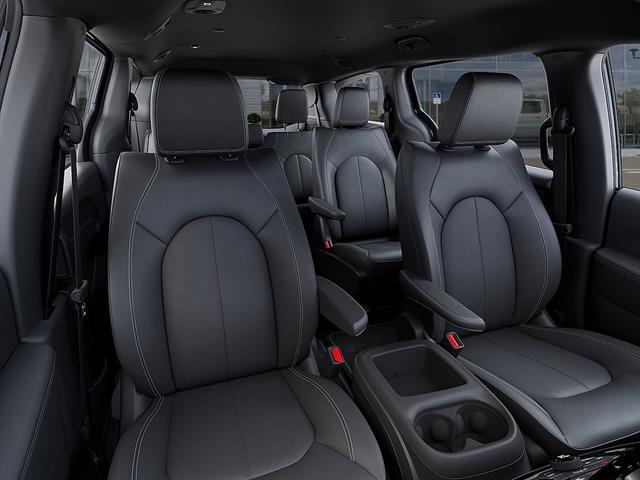 New 2027 Chrysler Pacifica Select For Sale in East Hanover, NJ