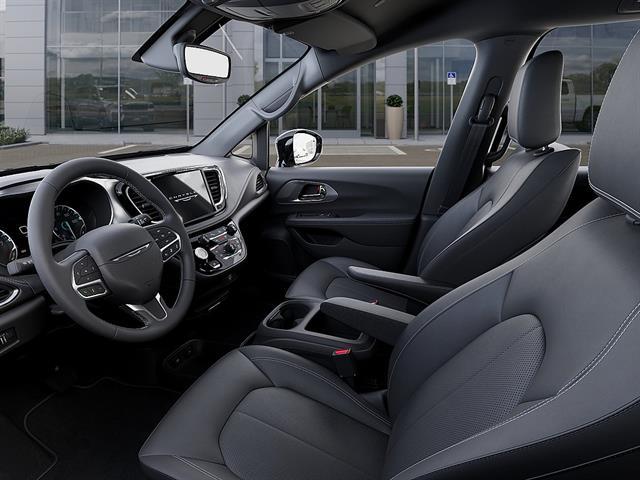 New 2027 Chrysler Pacifica Select For Sale in East Hanover, NJ
