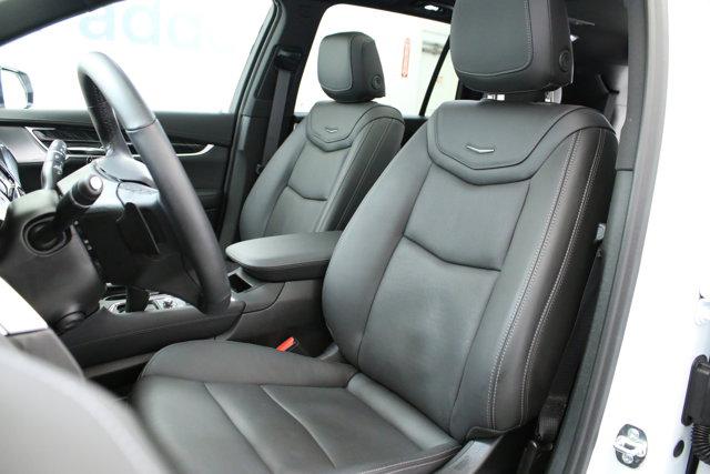 2025 Cadillac XT6 AWD Premium Luxury