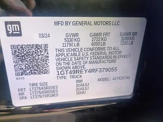 2024 GMC Sierra 2500HD 4WD Crew Cab Standard Bed Denali
